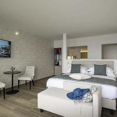 Sublimis Boutique Adults-only Hotel 4*