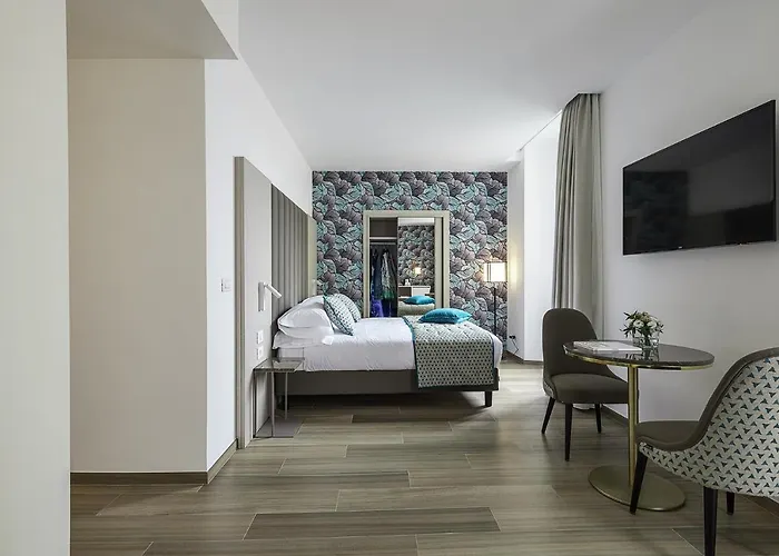 Sublimis Boutique Adults-only